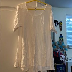 2xl white shirt from Lularoe
